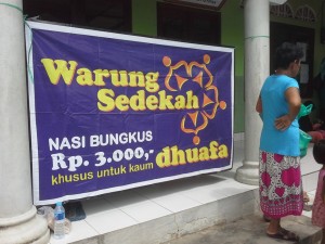 Warung Sedekah - Khusus Kaum Dhuafa. Creative dan Innovative. Balikpapan BISA.