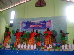 Haji Rekson Simanjuntak Sebut Marang Kayu Bangga Punya Guru Didik Pandai Menari.